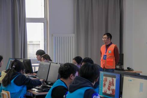 _cgi-bin_mmwebwx-bin_webwxgetmsgimg__&MsgID=6178201871988106338&skey=@crypt_23f6e5be_1498cd67145548797310beaaeea6e94f&mmweb_appid=wx_webfilehelper